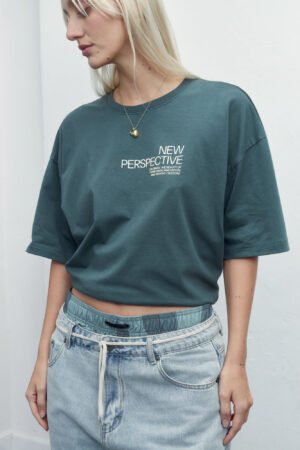 REMERA OVERSIZE MAGNETA